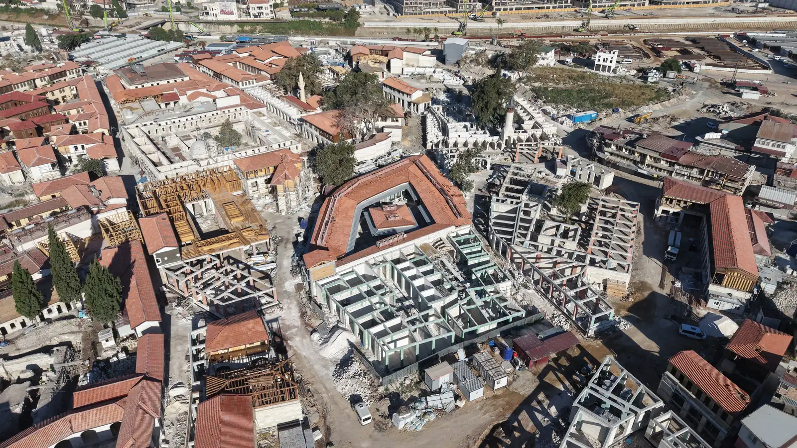 Hatay Kuyumcular Çarşısı Önü ve Baharatçılar Çarşısı restorasyon şantiyesi hava görünümü