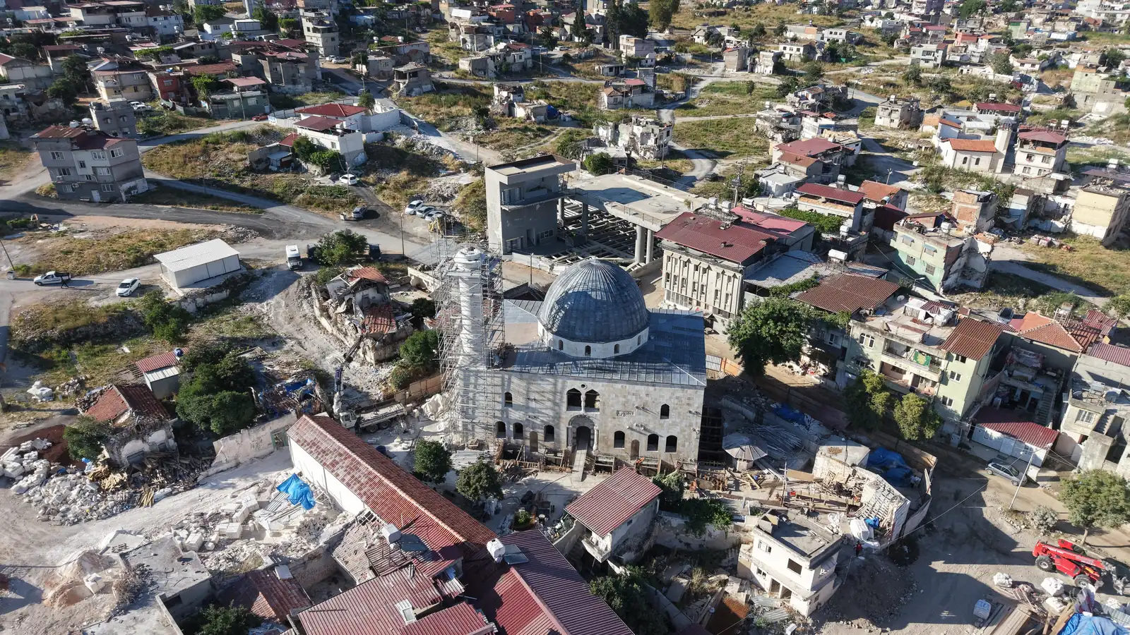 Hatay Şeyh Ali Camii restorasyon şantiyesi hava görünümü